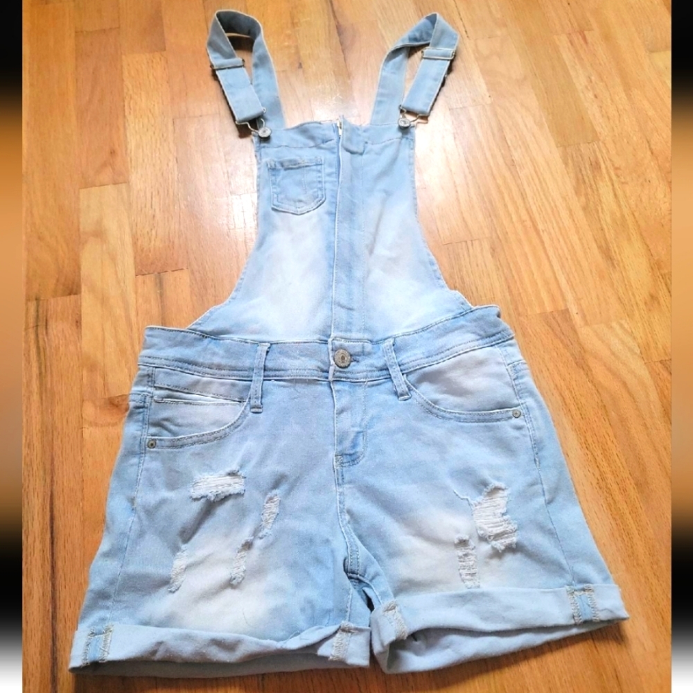 Wallflower overall shorts